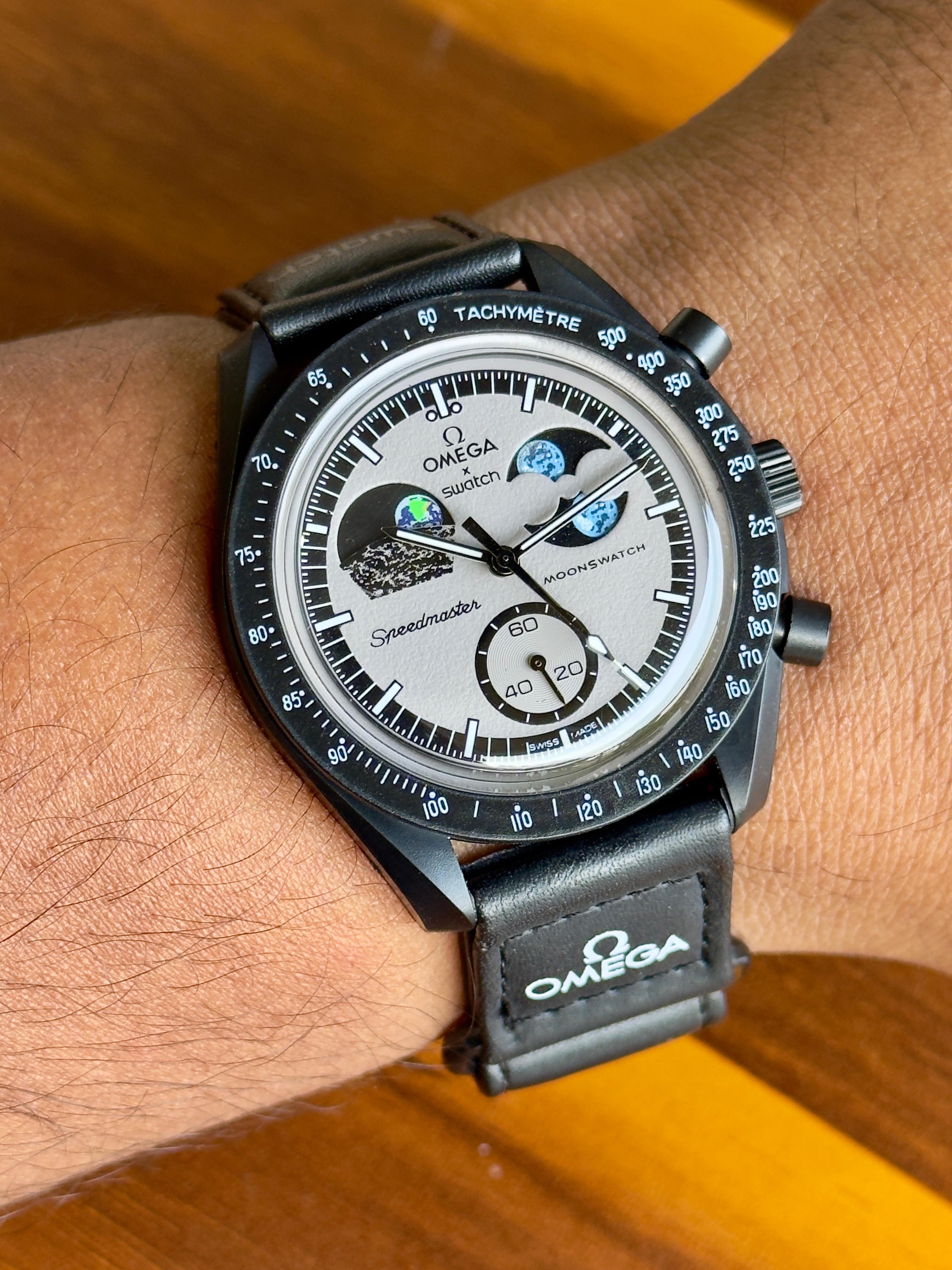OMGA x Swatch Bioceramic MoonSwatch Mission to Earthphas